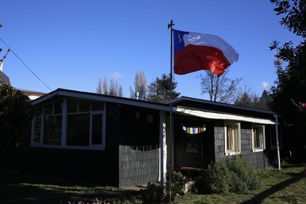 Casa Vieja Hostel & Camping פורטו ואראס מראה חיצוני תמונה